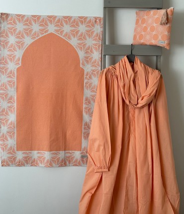 SCARF TRAVEL PRAYER SET - PEACH