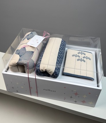 GIFT PACKAGE - NAVY