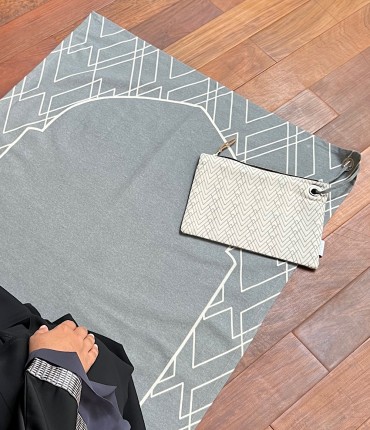 MOSQUE RUG - GRAY